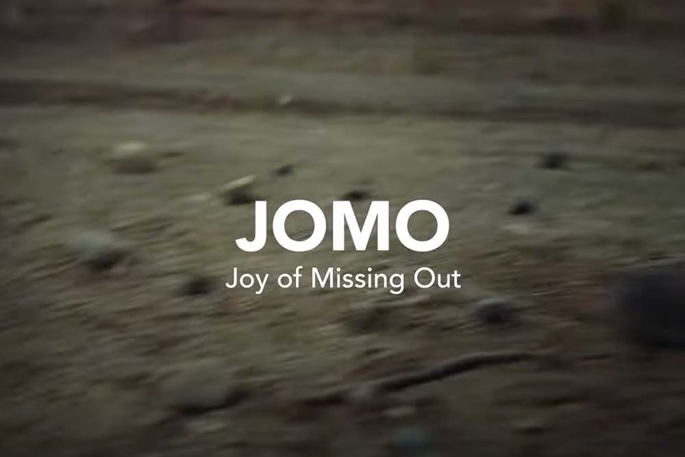 JOMO