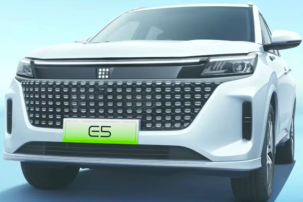 DFSK E5