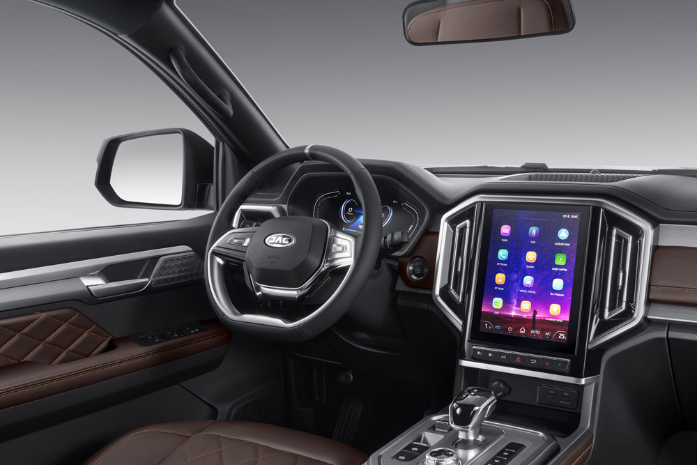 JAC T9