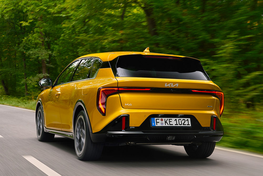 Kia K4